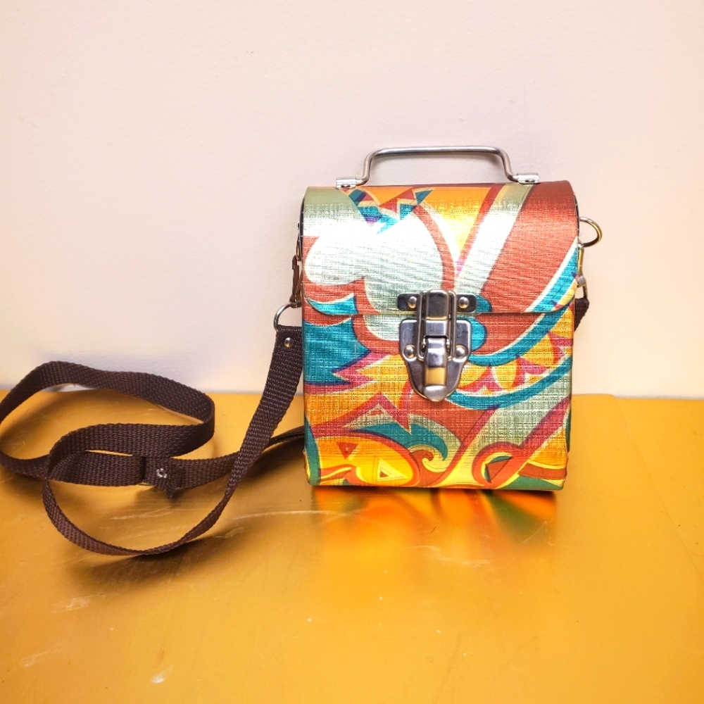 POCKETRUNK The Original 80s Metallic Abstract Crossbody bag